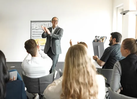 seminarraeume-holzhafen-hamburg-services-moebel-trainingsmaterial-1